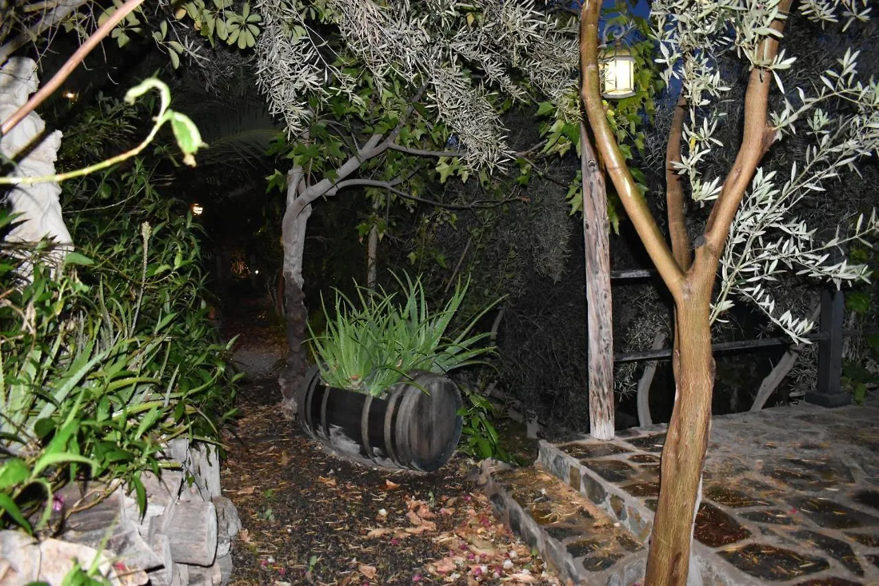 Romantica San Bartolomé Bed and breakfast